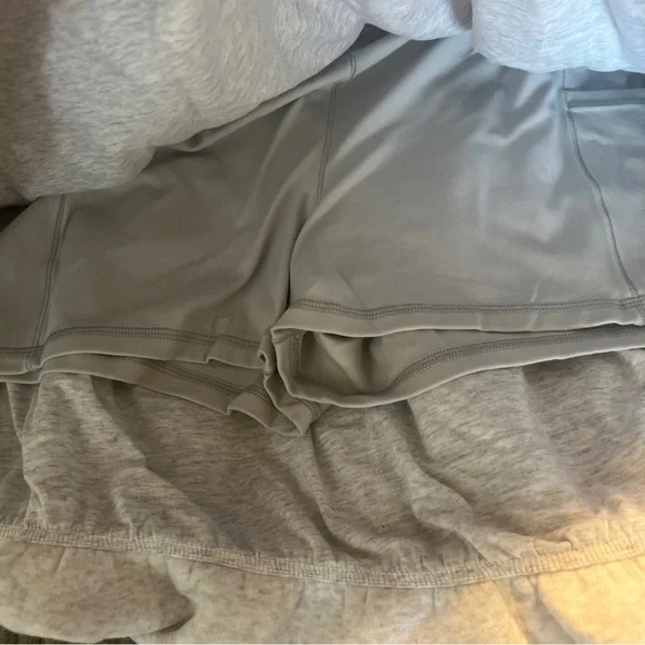 Offline By Aerie Cloud Fleece Bubble Skort Size Small NWT Gray Size XL - Picture 11 of 11